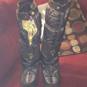 Baby Phat , snow boots.