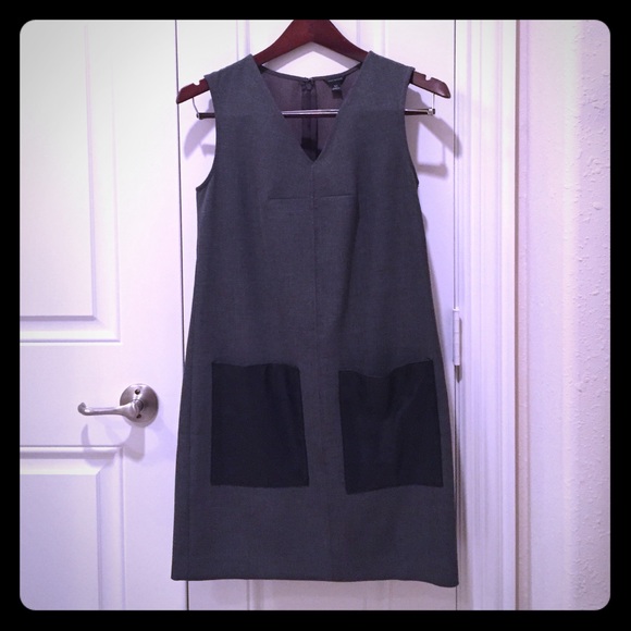 Ann Taylor shift dress, faux leather pockets - Picture 2 of 4