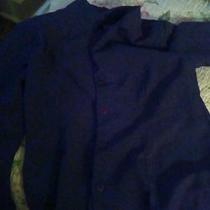 Dress shirt w shoulder pads