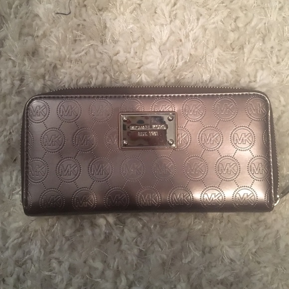 Silver Michael Kors Wallet