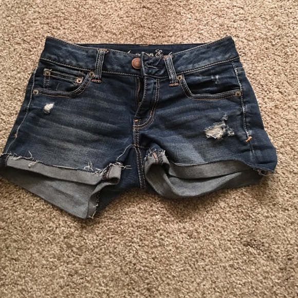 American Eagle Super stretch shorts