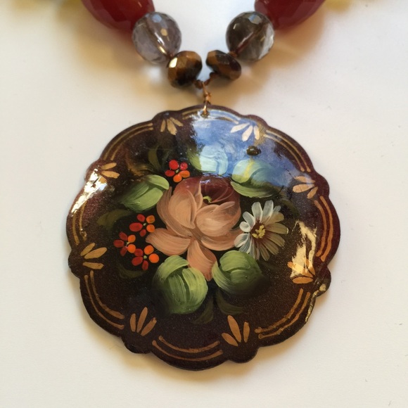 a.v. Max signed wooden beaded choker necklace