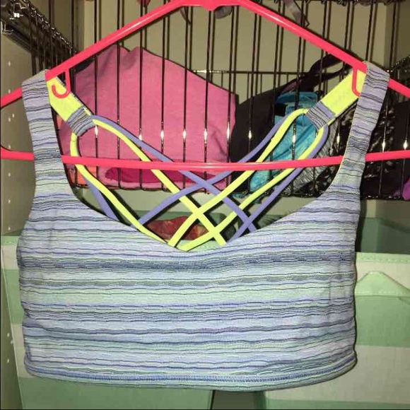 Lululemon Free to be Wild Bra 8