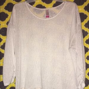 No boundaries XXL Women's Cream/Lace Bottom Tunic