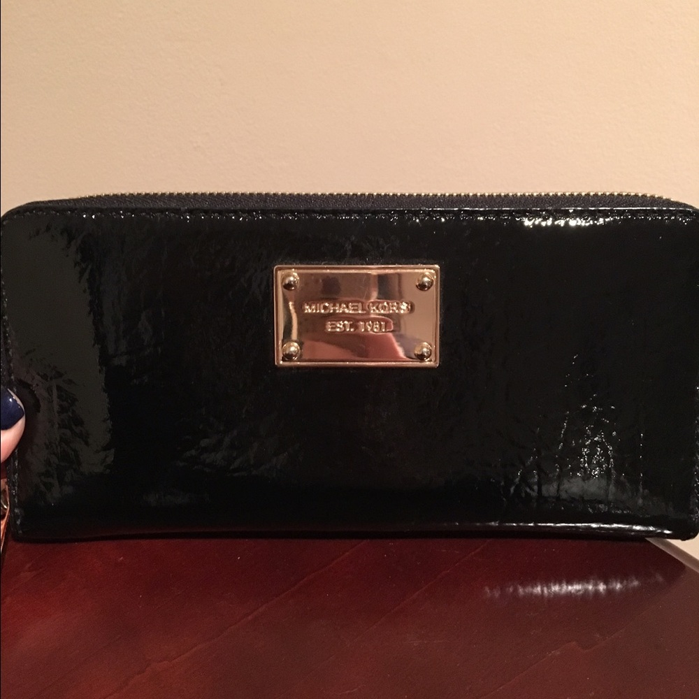 SALE!! Authentic Michael Kors Black Wallet