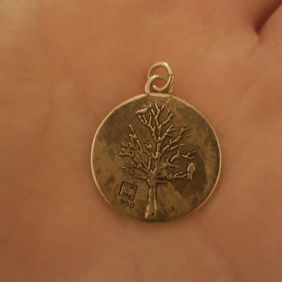 Tree charm - Picture 2 of 2