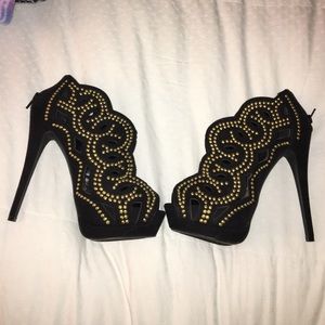 NEW Black Stiletto High Heels with Gold Accents