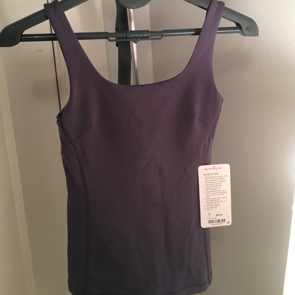 Lululemon "Sculpt It" tank, size 6, new with tag