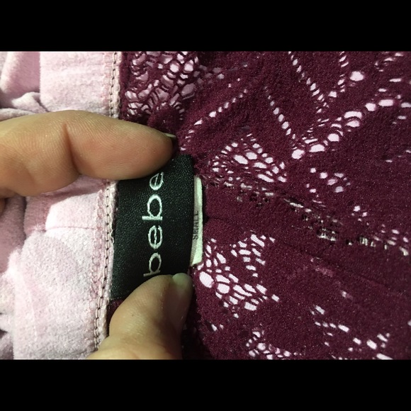 Short shorts - Picture 3 of 4
