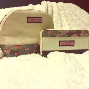 Vineyard vines wallet