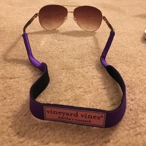 Vineyard vines purple croakie