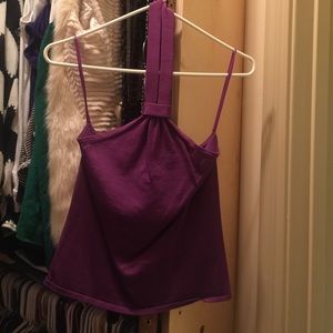 Halter top fuschia .