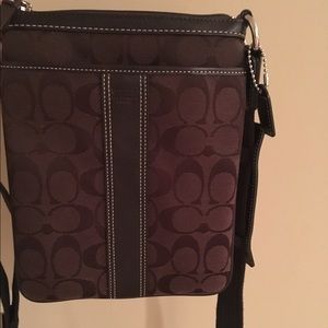 Coach Messenger/cross body