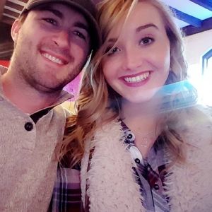 Meet your Posher, Holly