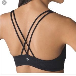 Lululemon Free to be bra H2O