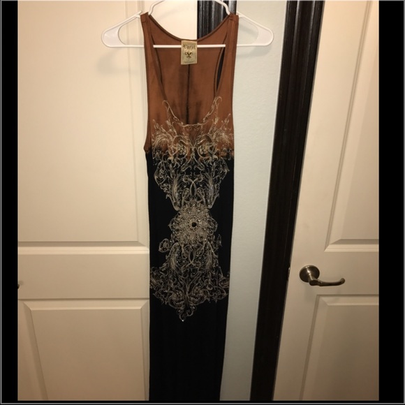 Razor back ombré maxi with rhinestone appliqué