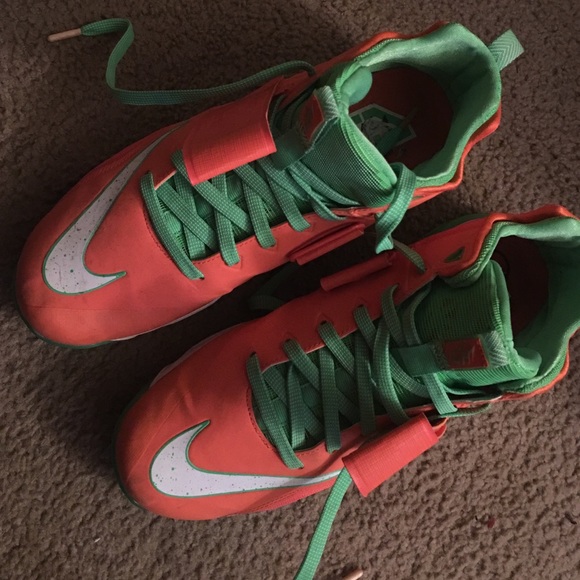 Nike CJ Trainer 2 Basketball Shoes