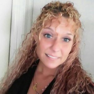 Meet your Posher, Jen