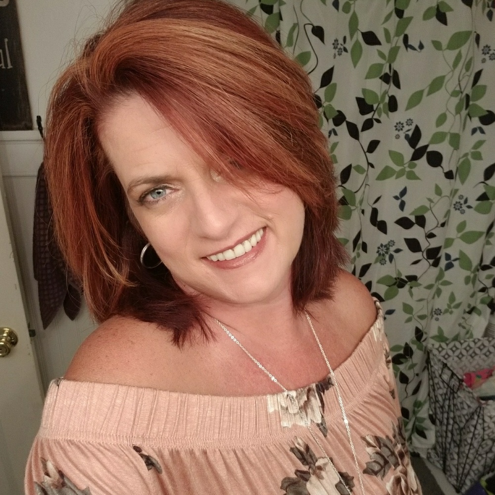 Meet your Posher, Cheryll