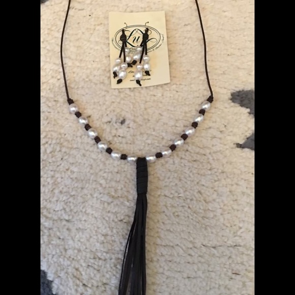 Lundy Lu Tassel Leather and Pearl Necklace Set