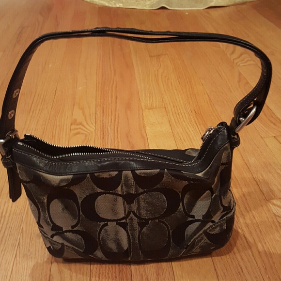 Coach Handbags - Coach Purse