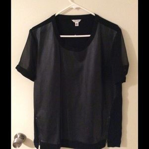 Faux leather Calvin Klein.