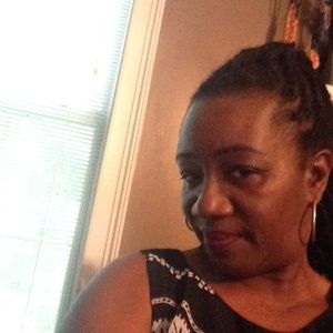 Meet your Posher, Wendy