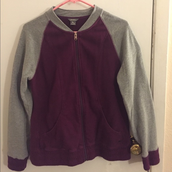 Zip up sweatshirt