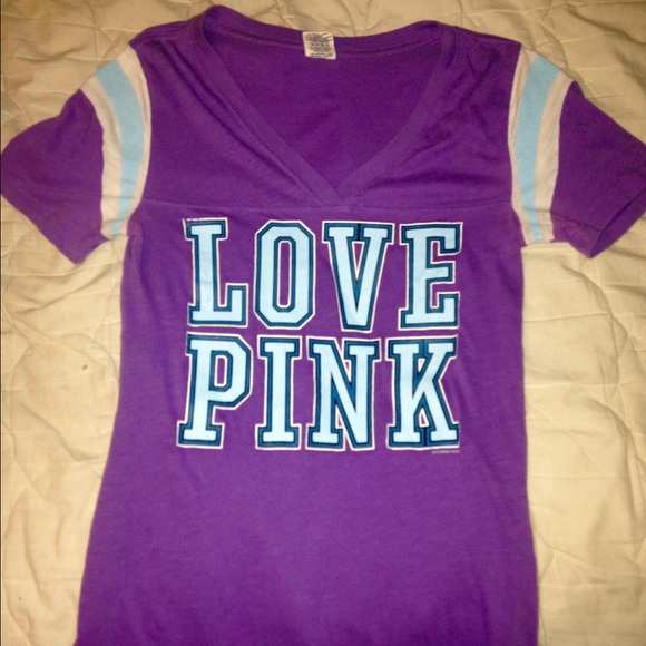 Medium Love PINK V-Neck