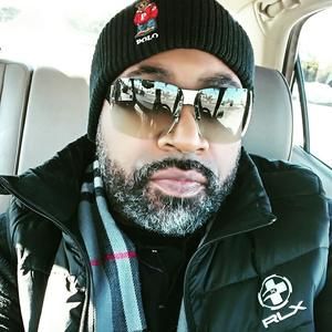 Meet your Posher, Damon