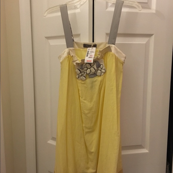Fun jeweled yellow dress NWT!