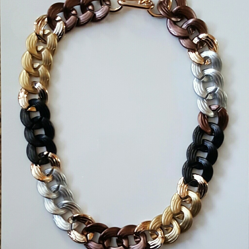 Multicolored Chain Link Necklace-NWOT
