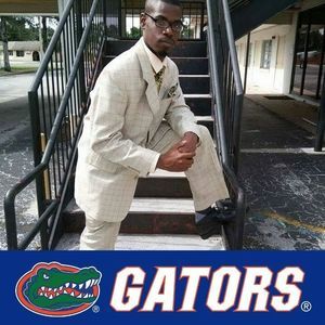 Meet your Posher, Gregory