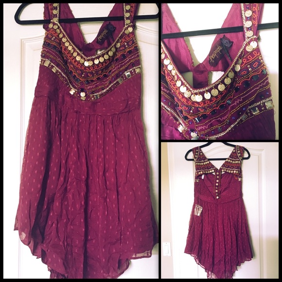 HOLD ✋ FREE PEOPLE ✌🏽 Beaded Chevron Mini NWT - Picture 4 of 4