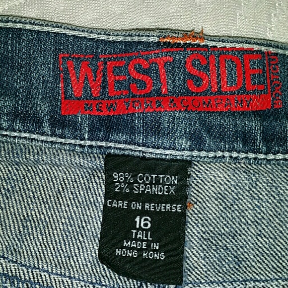 Jeans - Picture 2 of 3