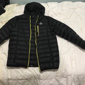 Gerry light jacket size 14/16 almost not used boys