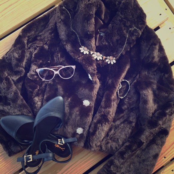 Vintage Jackets & Blazers - Furry coat