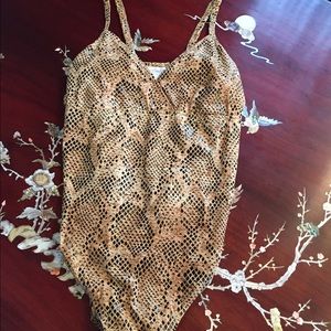 One piece bathing suit maternity wear