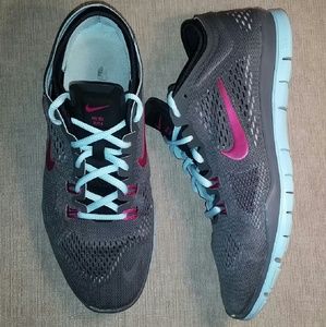 NIKE FREE 5.0 TR FIT 4