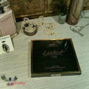 Tarteist Pro Eye Pallet BNIB