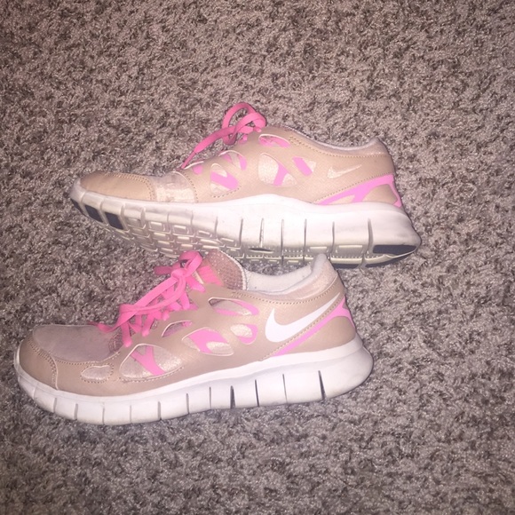 Nike free runs