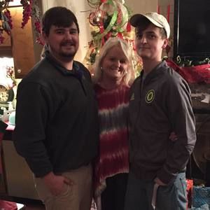 Meet your Posher, Cindy