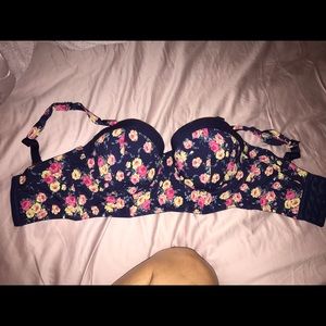 Splendid convertible bra