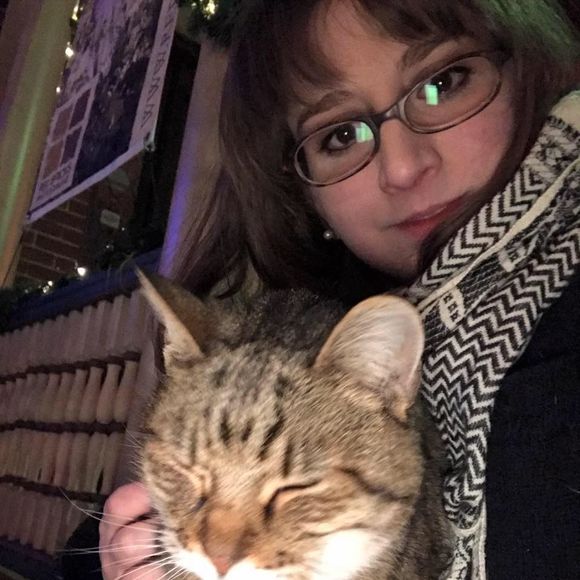 Meet your Posher, Catherine