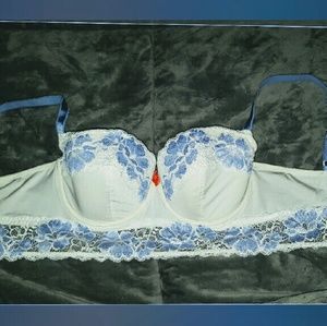 Adore Me Lace Lavendar & White Bustier Bra