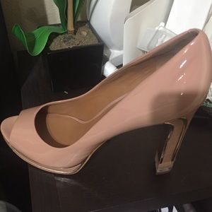 Rachel roy heel