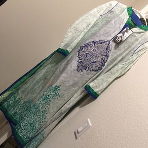 BRAND NEW Al Akram 2 piece suit