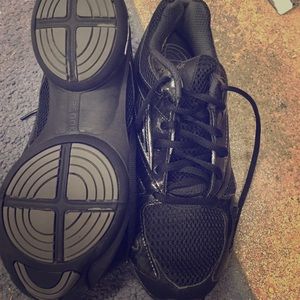 Reebok simply tone size 9