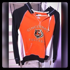 Cincinnati Bengals Sweatshirt Size S. Never Worn