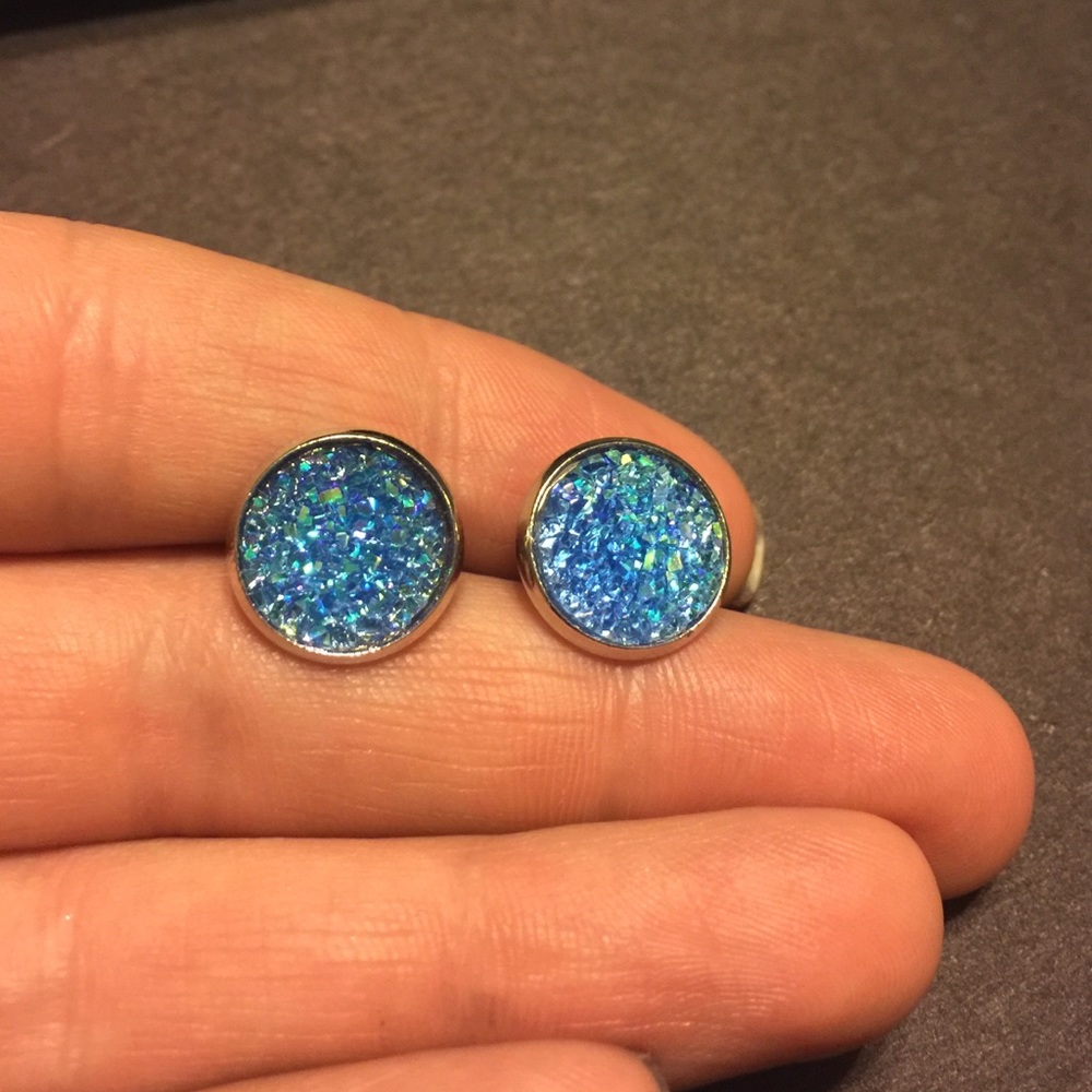 Sky blue druzzy earrings